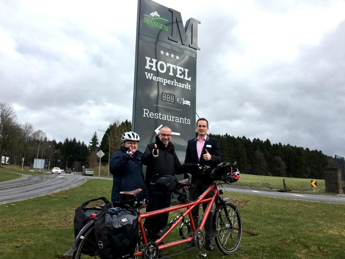 Hotel Wemperhardt エクステリア 写真