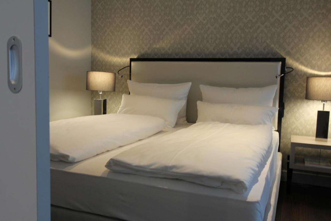 Hotel Wemperhardt エクステリア 写真